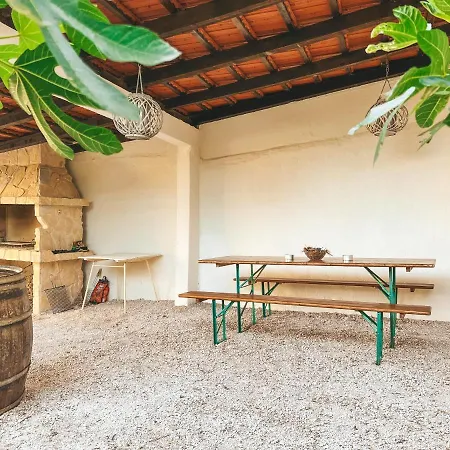 فندق مبيت وإفطار W Sea View, Private Ensuite & Balcony