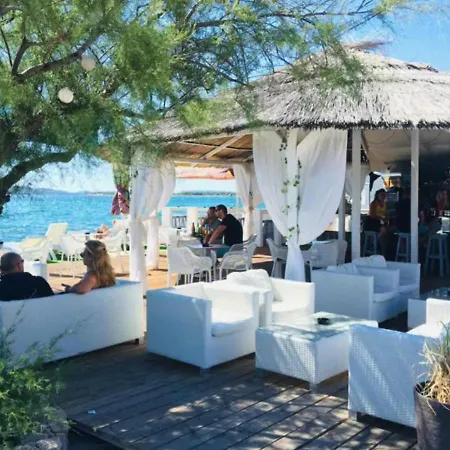 W Sea View, Private Ensuite & Balcony فندق مبيت وإفطار شيبينيك