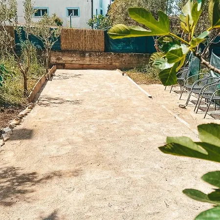 فندق مبيت وإفطار W Sea View, Private Ensuite & Balcony