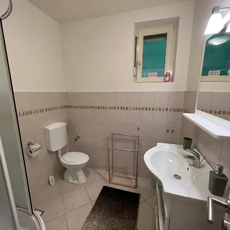 W Sea View, Private Ensuite & Balcony فندق مبيت وإفطار