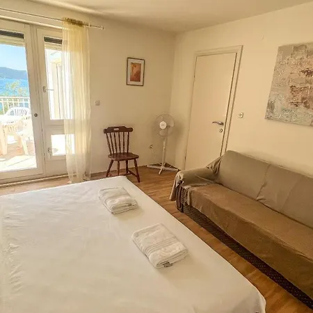 W Sea View, Private Ensuite & Balcony