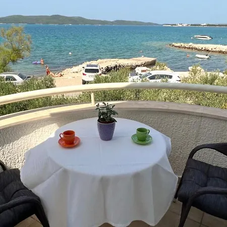 W Sea View, Private Ensuite & Balcony فندق مبيت وإفطار شيبينيك